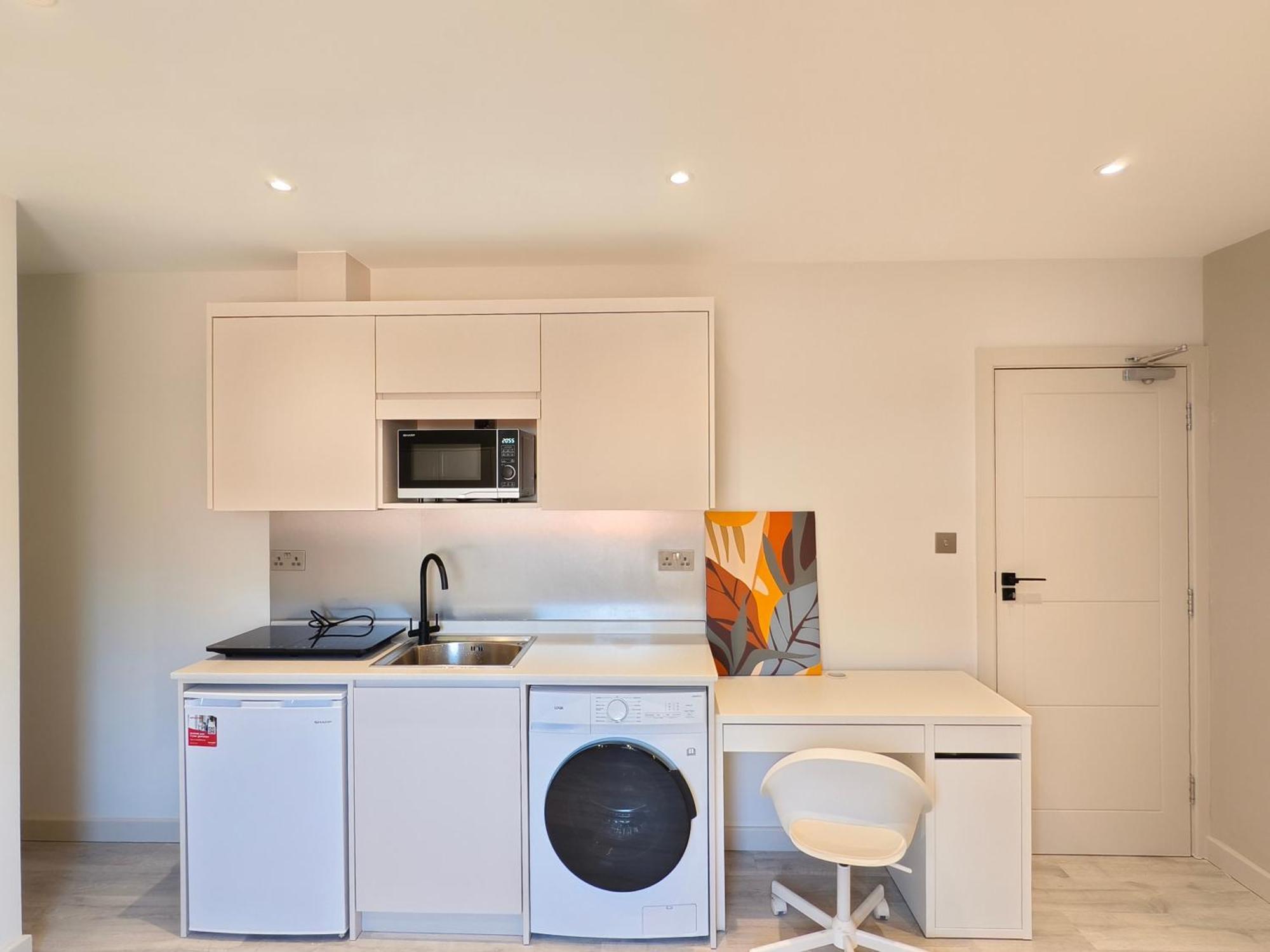 Morden Stratford Studio 1 Hotel London Exterior photo